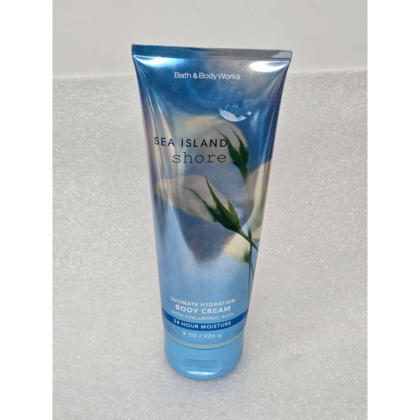 Bath & Body Works Sea Island Shore 24 hr Moisture Body Cream 8 oz