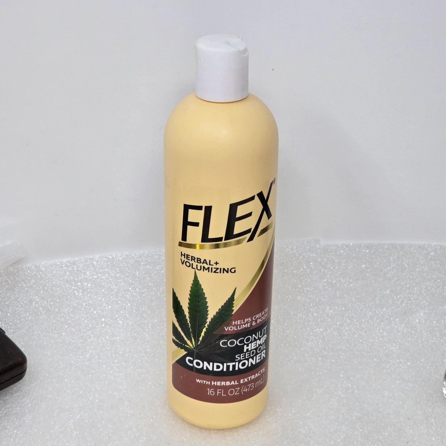 Flex Herbal+ Volumizing Coconut Oil Conditioner 16 Fl Oz