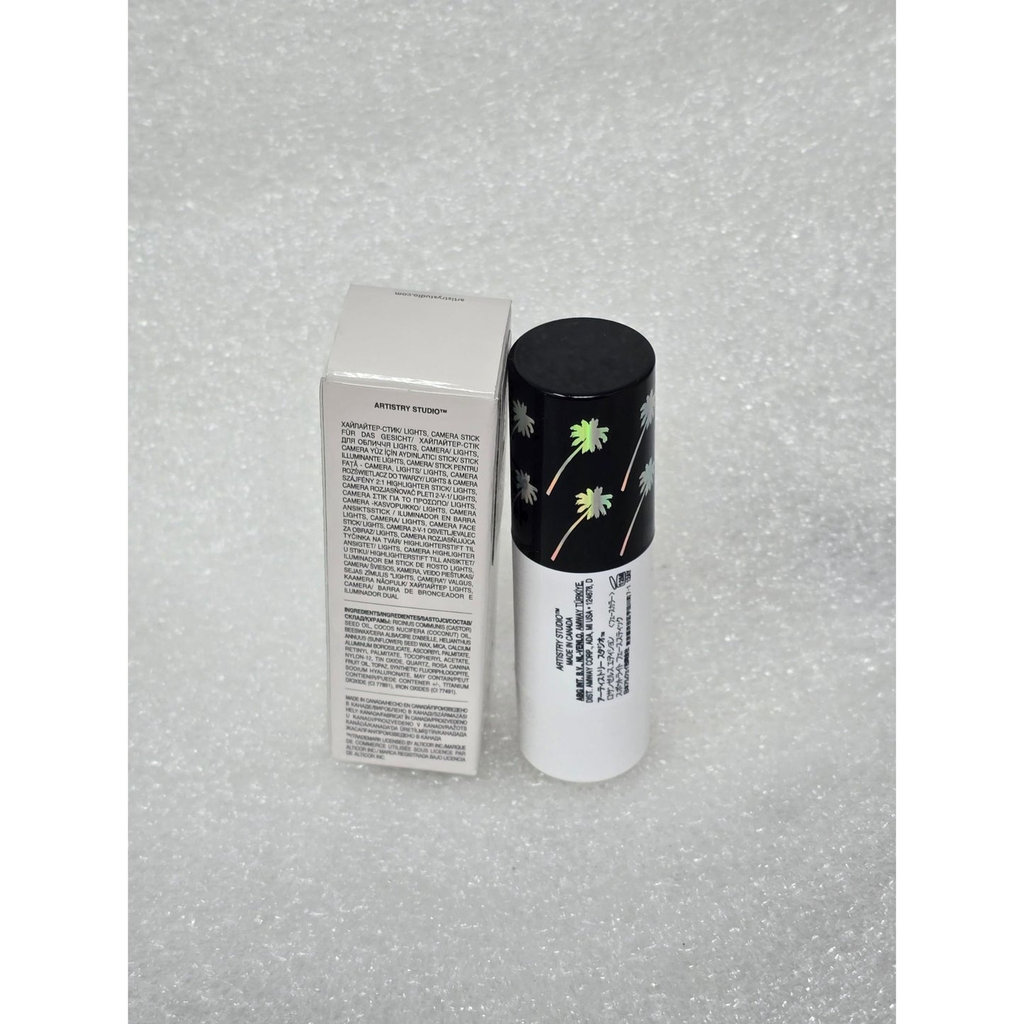 Artistry Studio Los Angeles Edition Lights Camera Face Stick 5.8g / 0.19 Oz