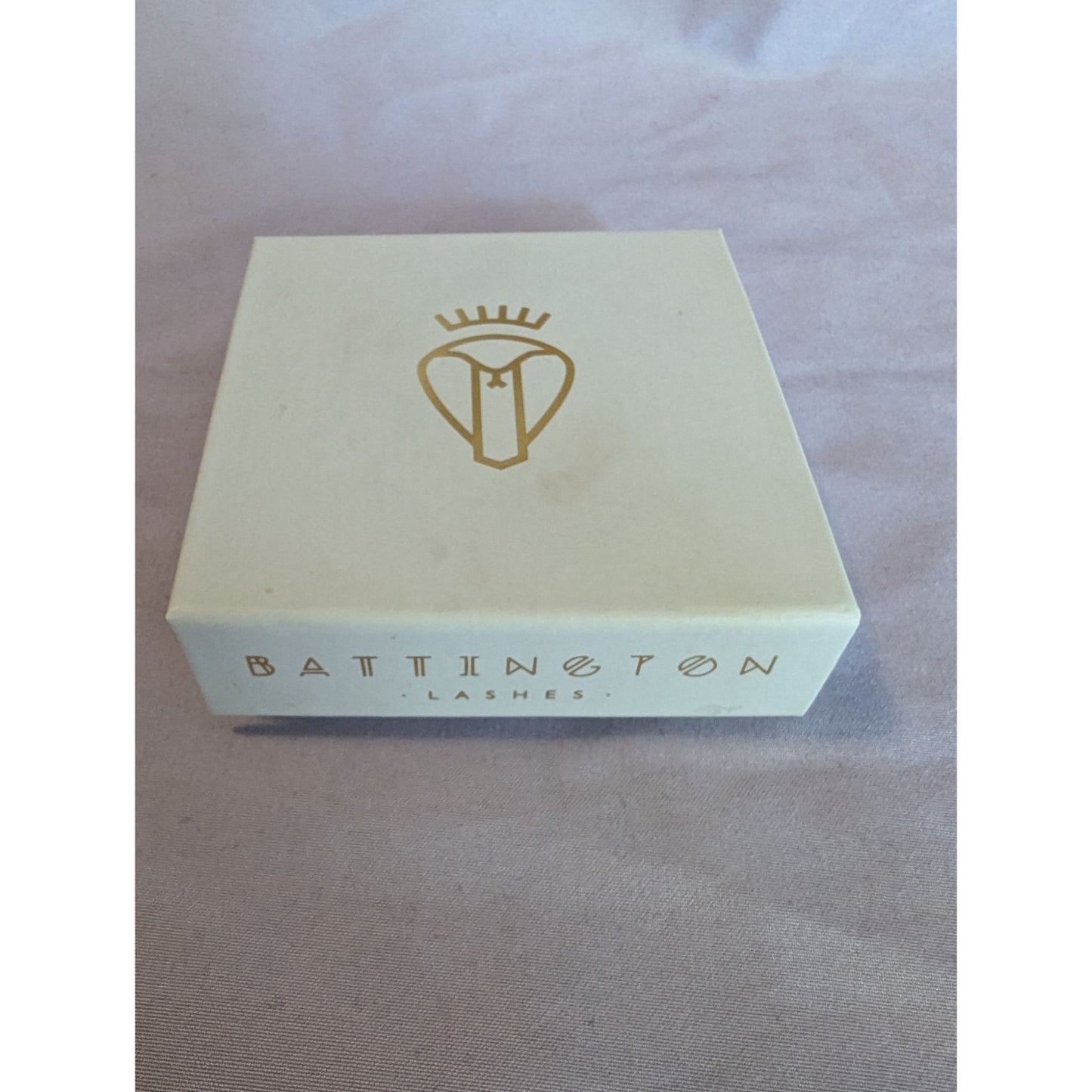Harlow 3D Silk Lashes With Mini Lash Glue By Battington