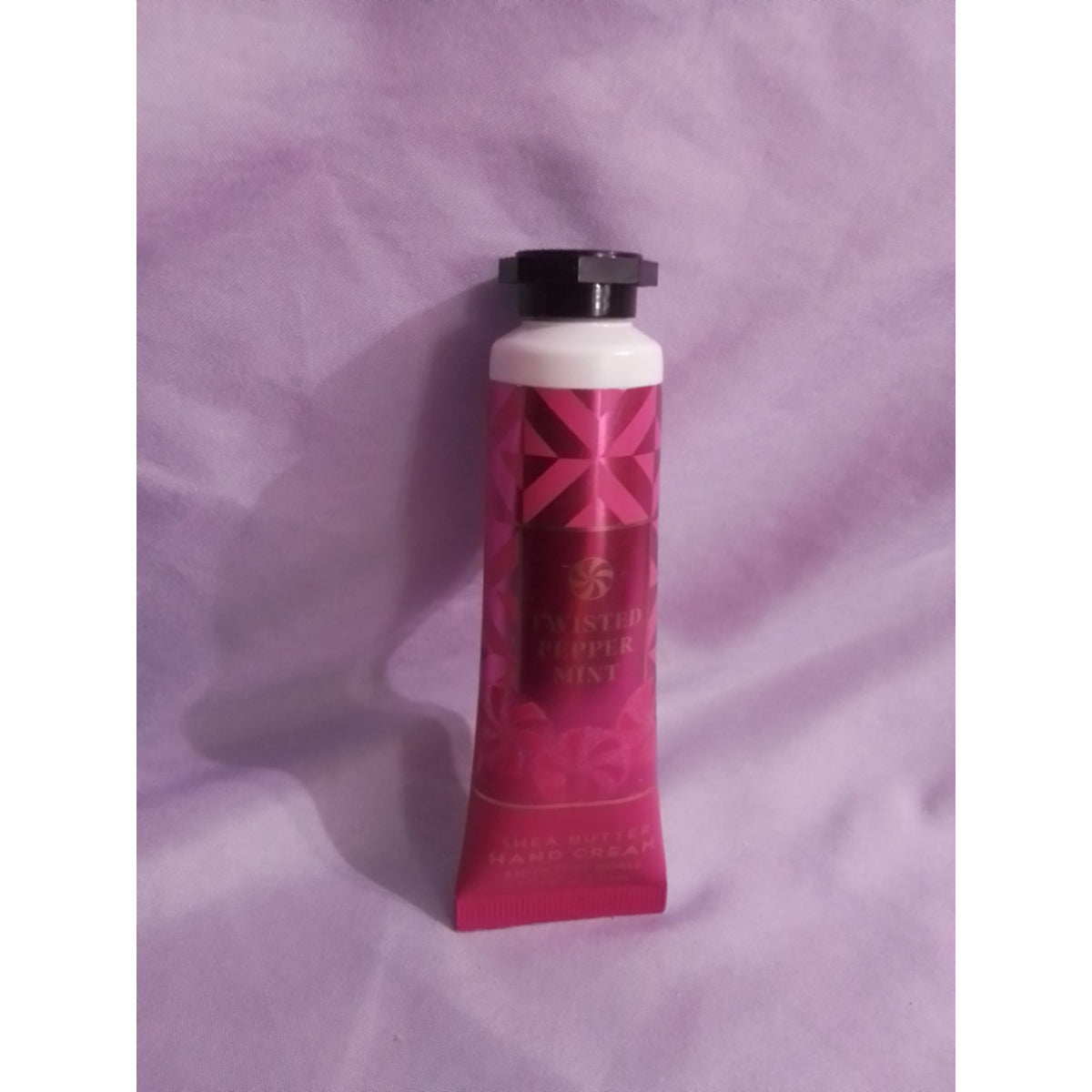 Bath & Body Works Twisted Peppermint Shea Butter Hand Cream 1 fl oz