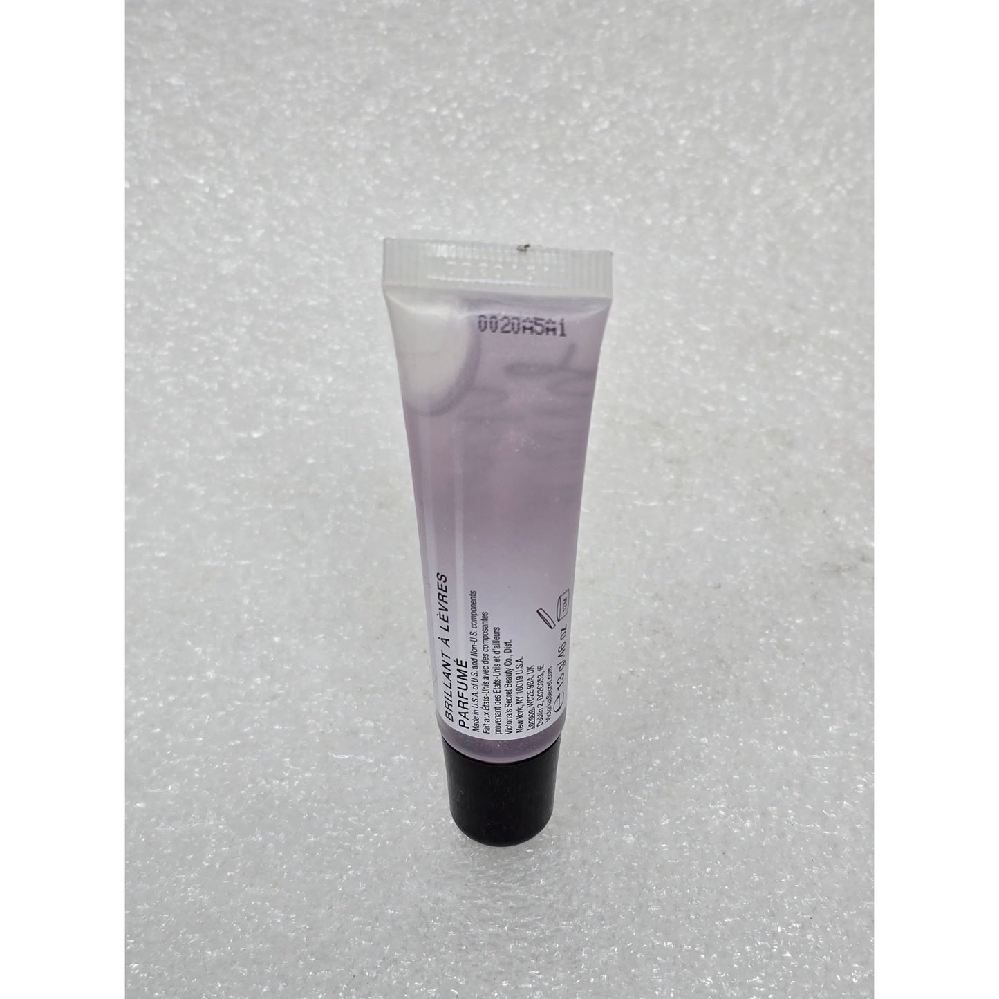 Victoria's Secret Wildberry Drench Flavored Lip Gloss Hydrating Shine Tube