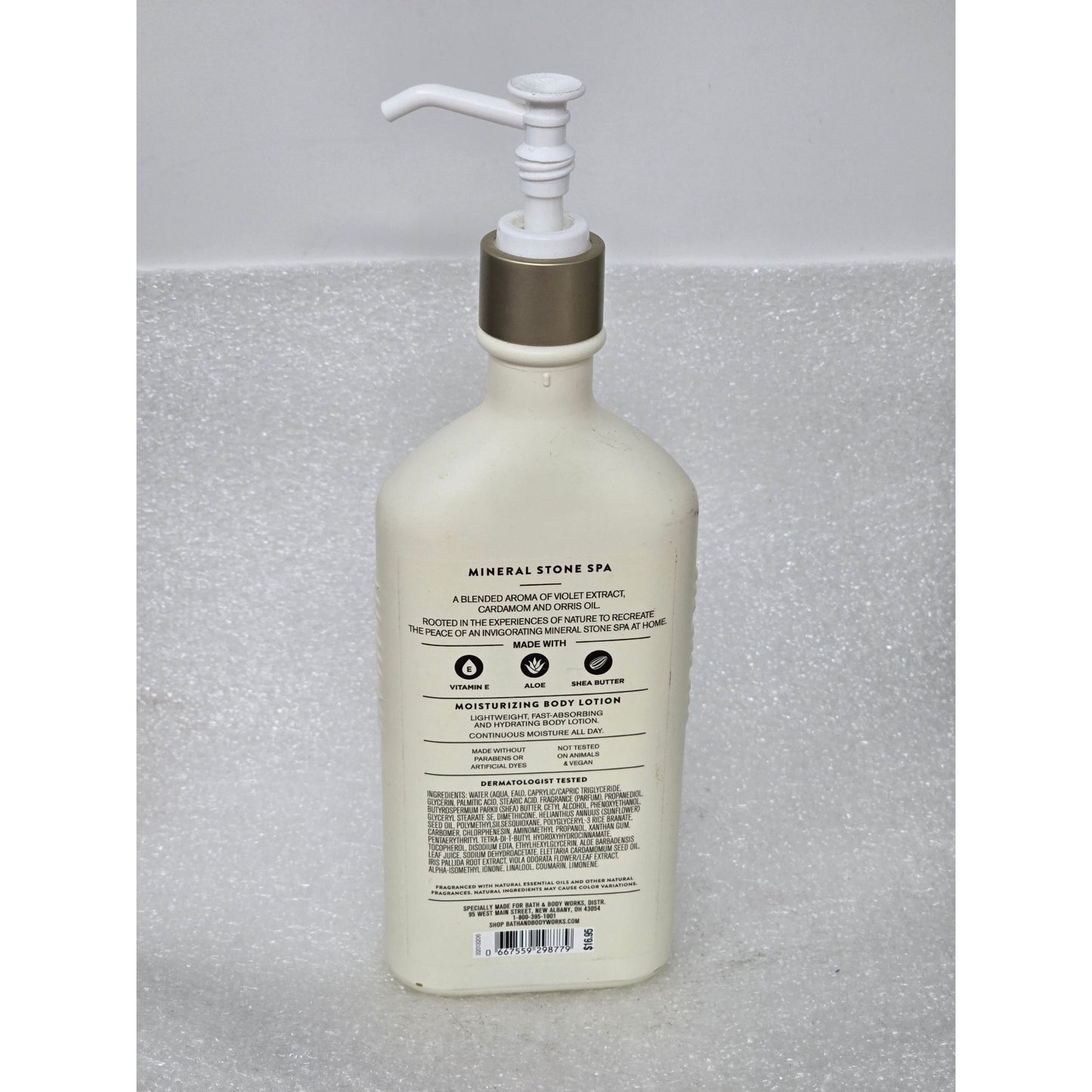 Bath Body Works Mineral Stone Spa Natural Essential Oil Moisturizing Body Lotion