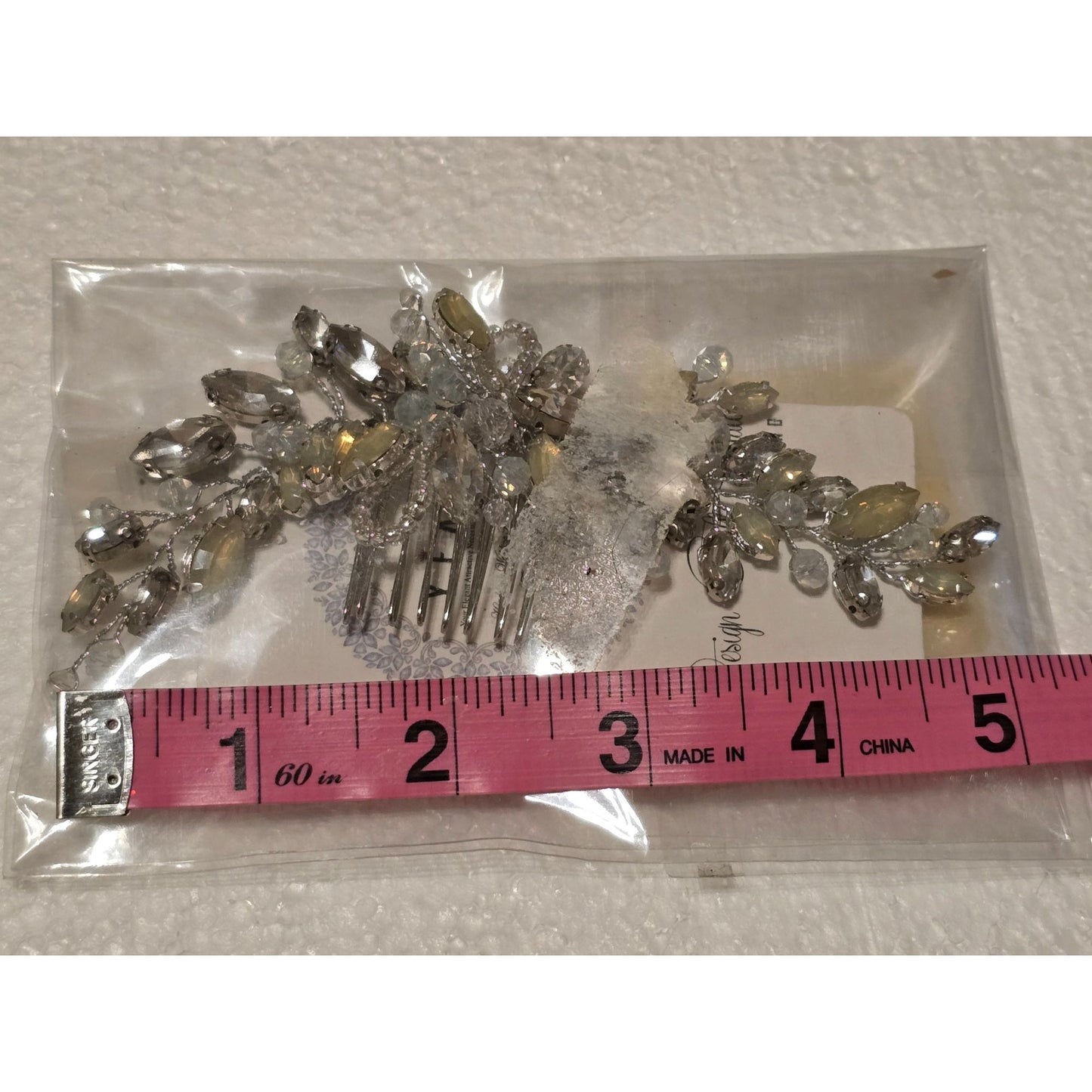 Yean Wedding Bridal & Bridesmaid Crystal Hair Comb Floral Design & Rhinestones
