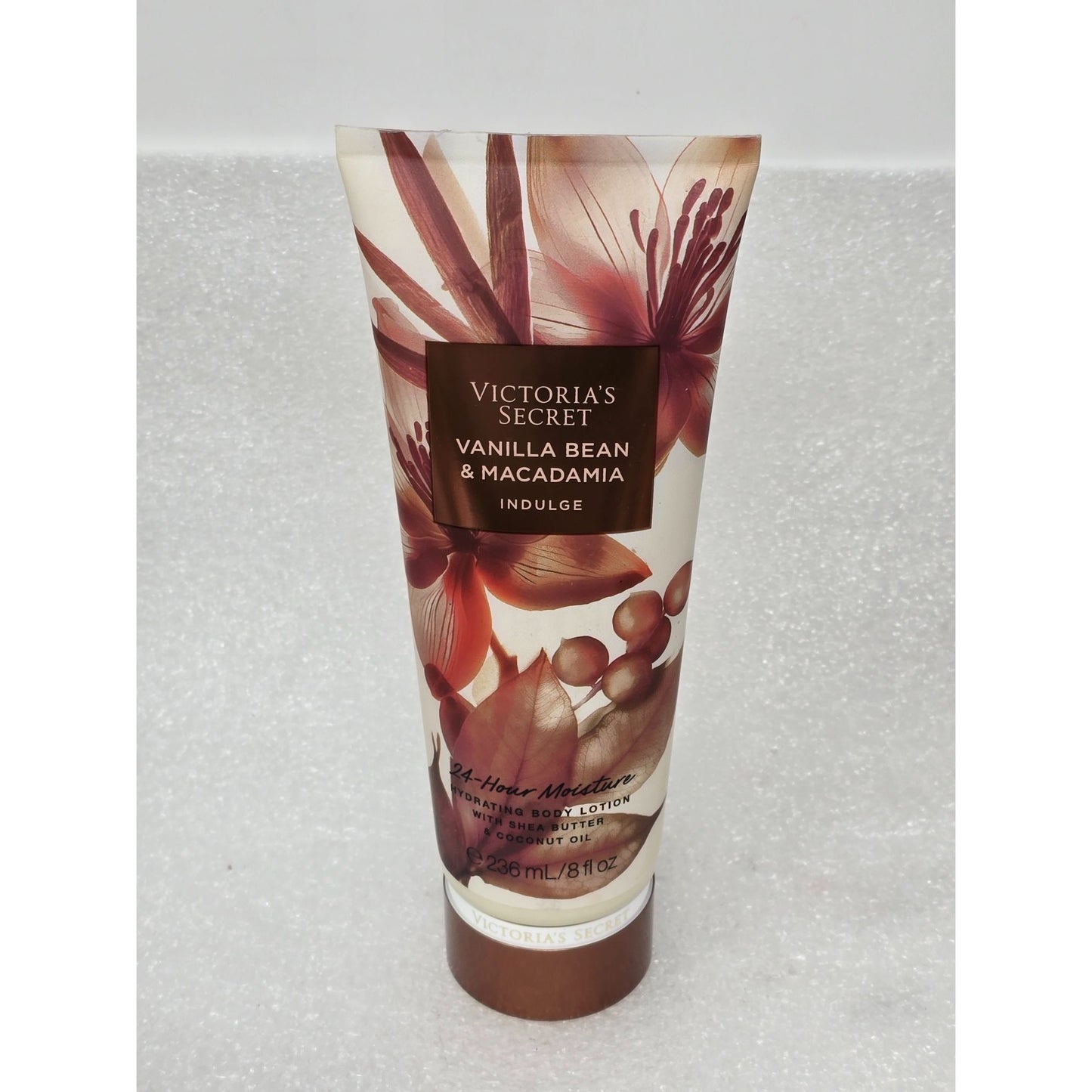 Victoria's Secret Vanilla Bean & Macadamia Body Lotion 8Oz Vegan Formula Indulge
