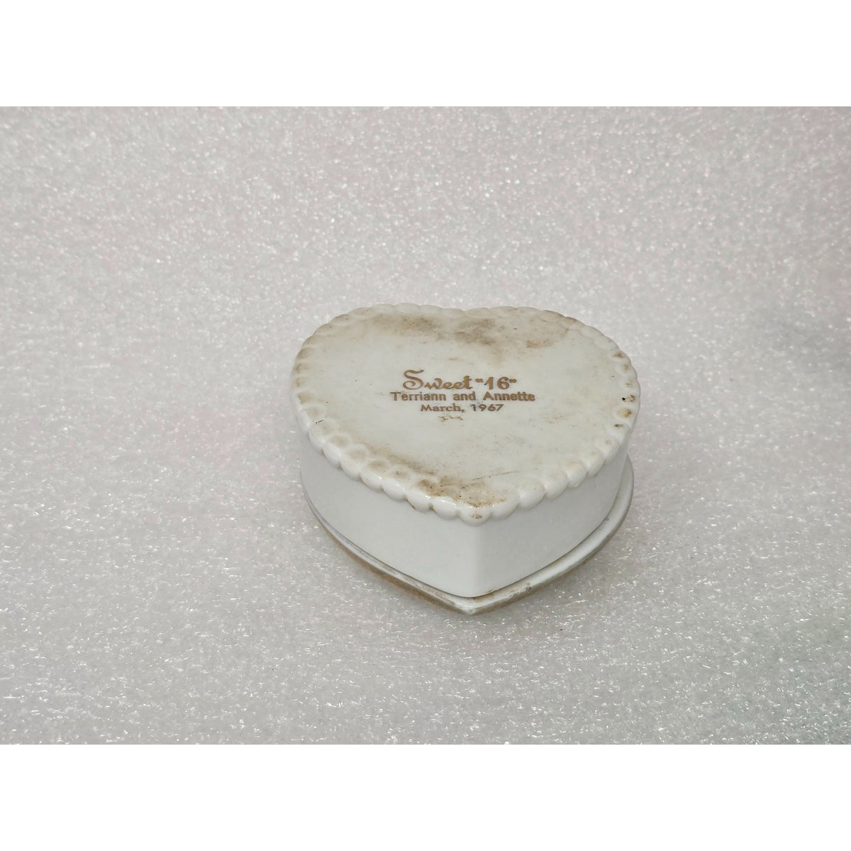 Vintage 1967 Sweet 16 Porcelain Heart Trinket Box Sharon Gold Trim Personalized