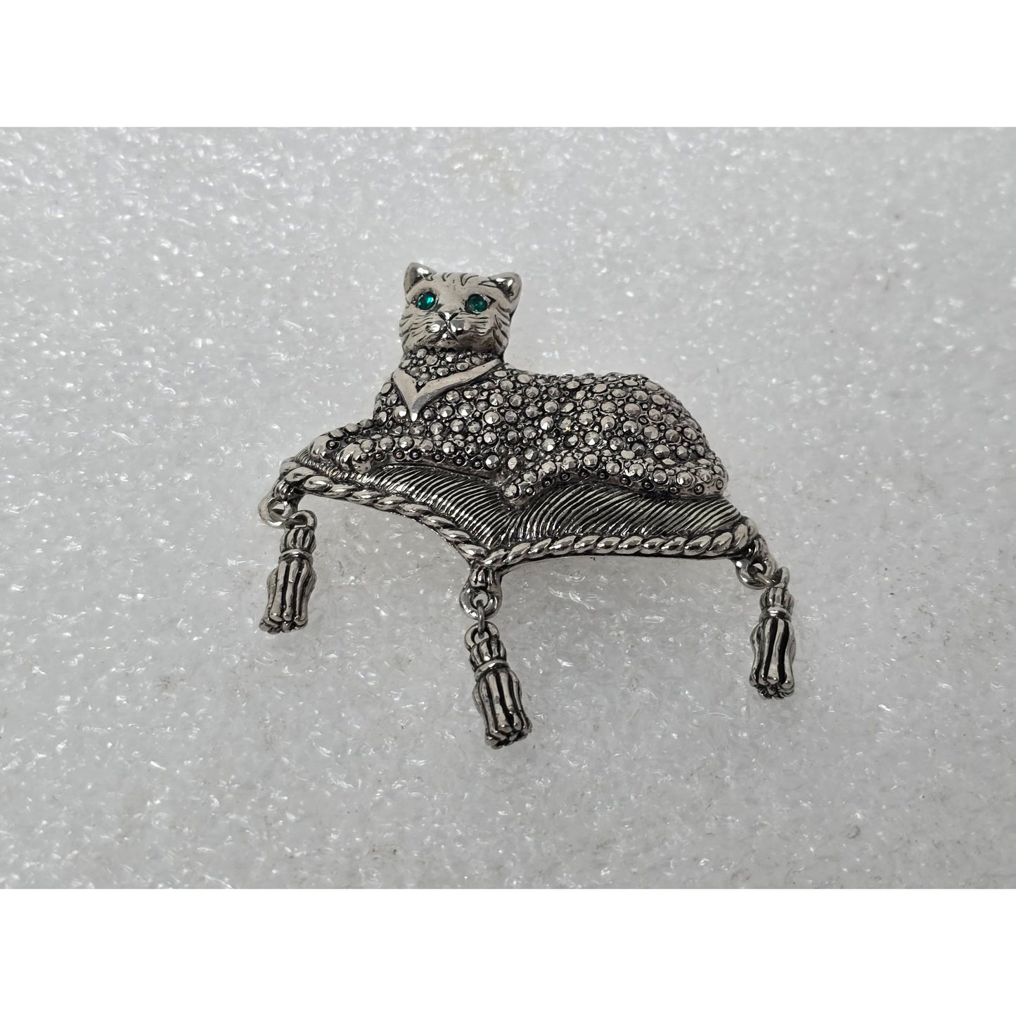 Avon Cat Brooch Silver Tn Rhinestone Figural Kitty Tassel Vintage Statement Pin