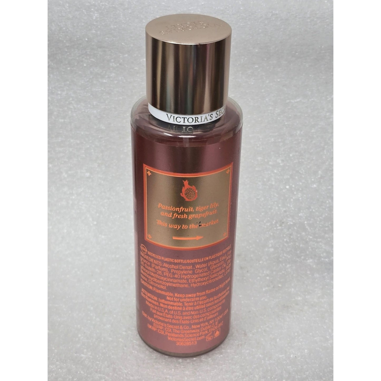 Victoria's Secret Island Market Fragrance Mist 250mL Passionfruit & Tiger Lily Scent