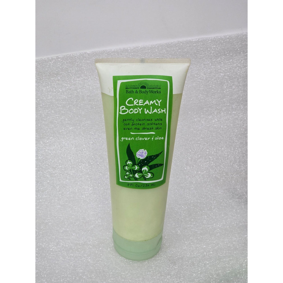 Bath & Body Works Creamy Body Wash Green Clover & Aloe 8 Fl Oz Gentle Cleansing