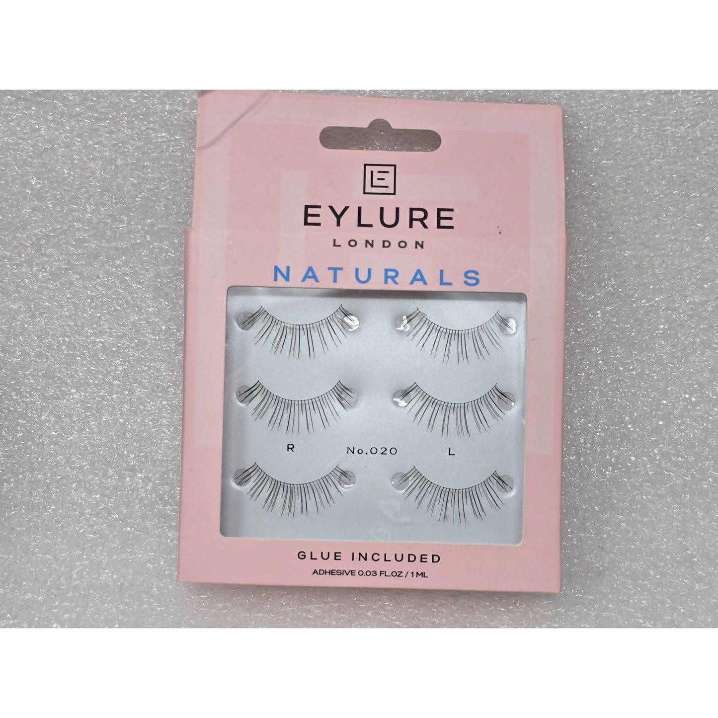 Eylure London Naturals No.020 False Eyelashes With Glue For Soft Natural Look