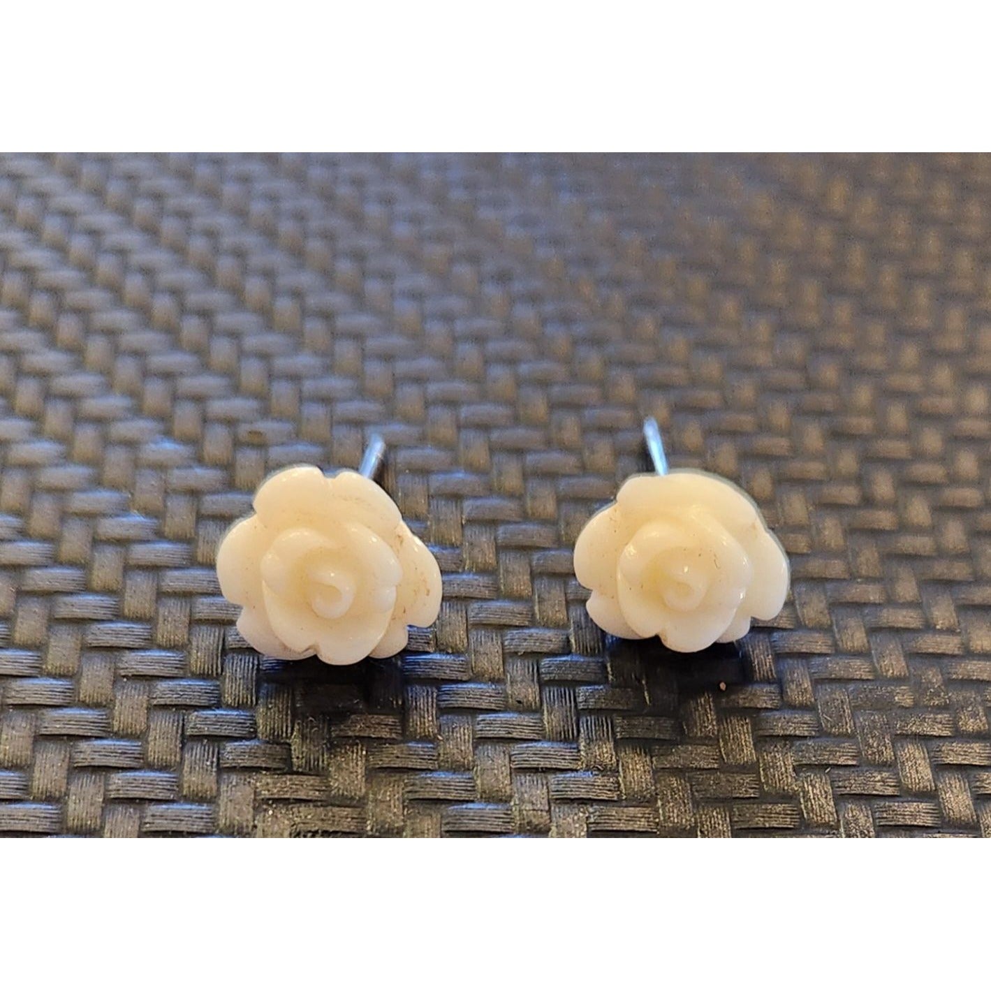 Croft & Barrow White Rose Stud Earrings Floral Design