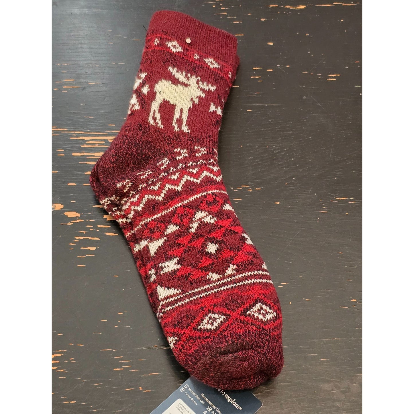 Magellan Outdoors Lodge Sock Large M 9-12 W 10-13 Aloe Infused Moose Pattern Red