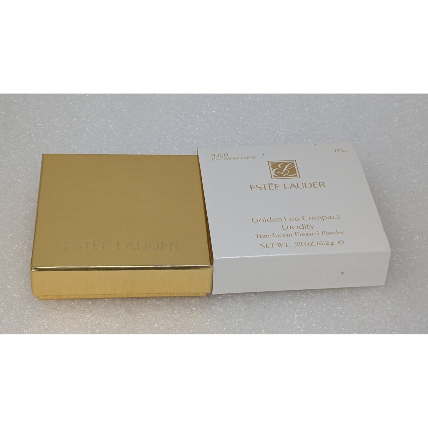 Estée Lauder Golden Leo Compact Lucidity Translucent Pressed Powder Transparent