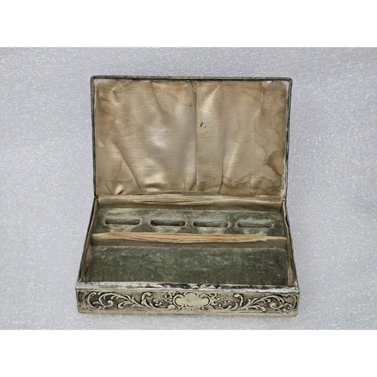Antique Friedrich Reusswig Hanau 800 Silver Repousse Putti Vanity Box 254 g