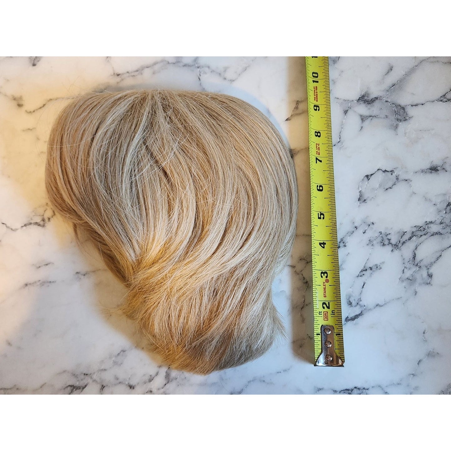 Queentas Golden Blonde Synthetic Wig With Adjustable Straps & Natural Look Women