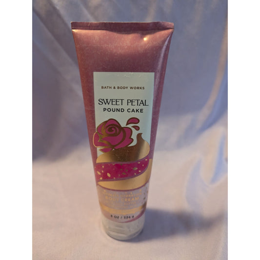 Bath & Body Works Sweet Petal Pound Cake Ultimate Hydration Body Cream 8 Oz Tube
