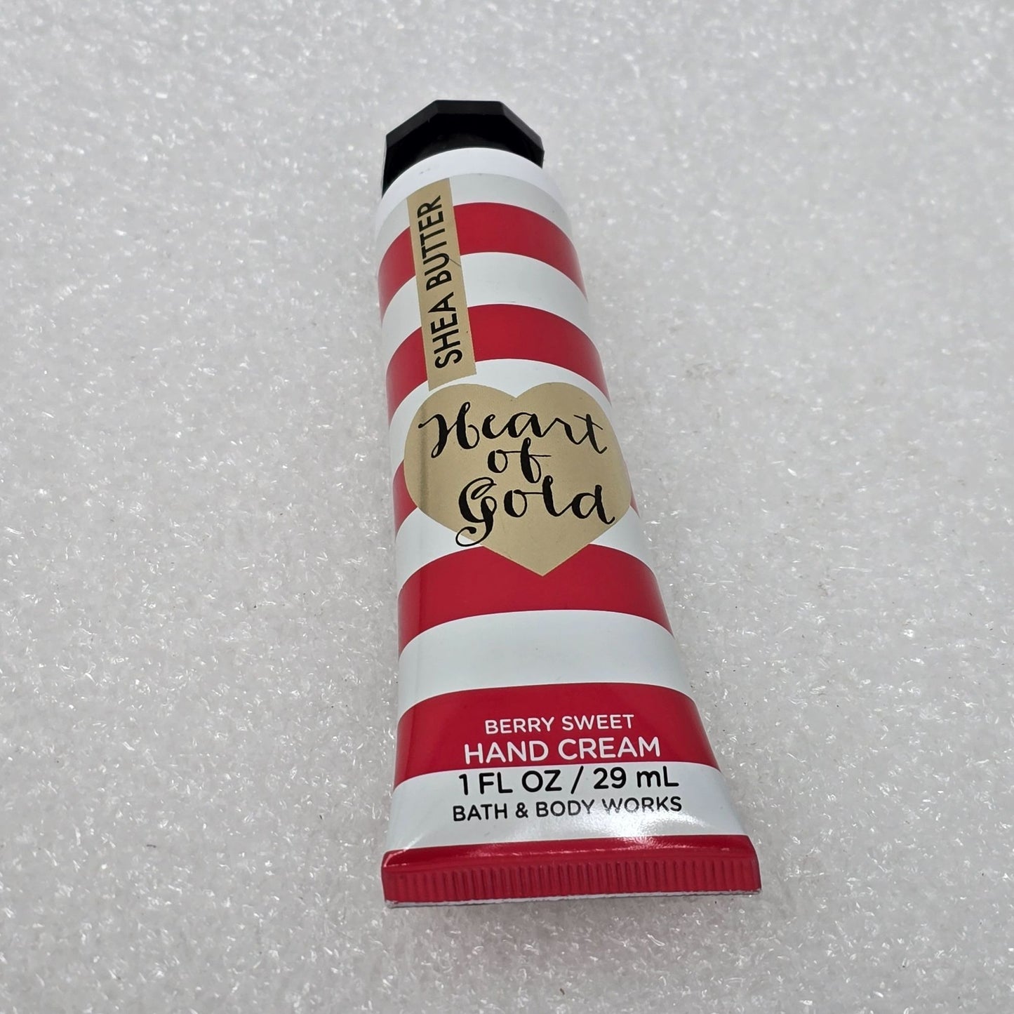 Bath & Body Works Shea Butter Heart Of Gold Berry Sweet Hand Cream 1 Fl Oz/29 mL