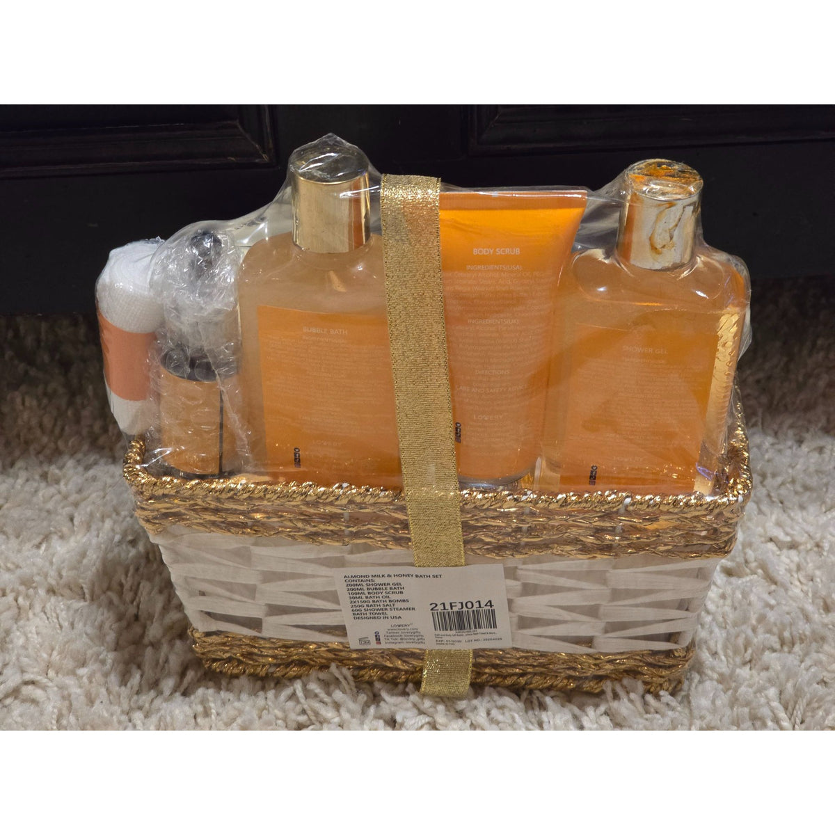 Lovery Almond Milk & Honey Bath Gift Set Spa Basket 9 Pc