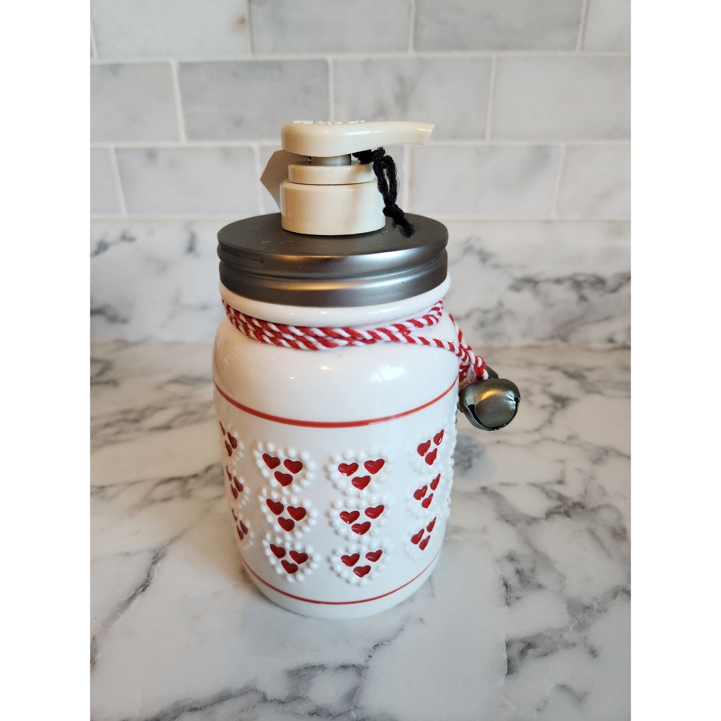 Bath & Body Works Gel Hand Soap Pump Dispenser 16 Oz Mason Jar Hearts w/ Bell