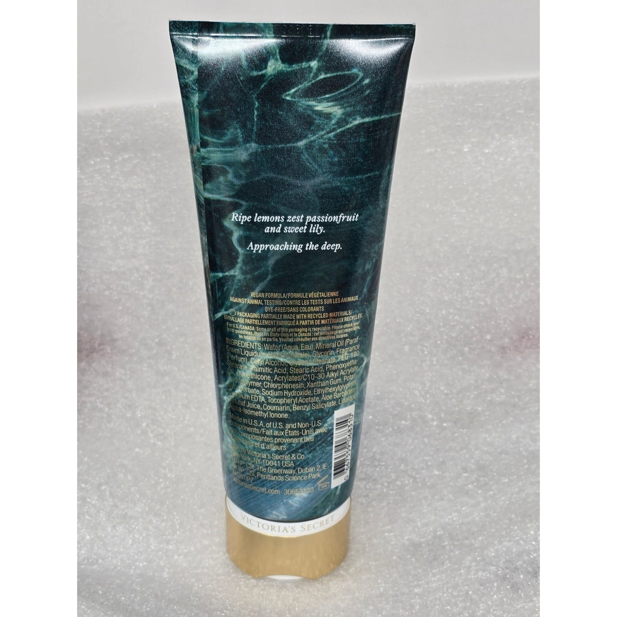 Victoria's Secret Whispering Waves Fragrance Lotion Sheer Citrus & Cactus Water