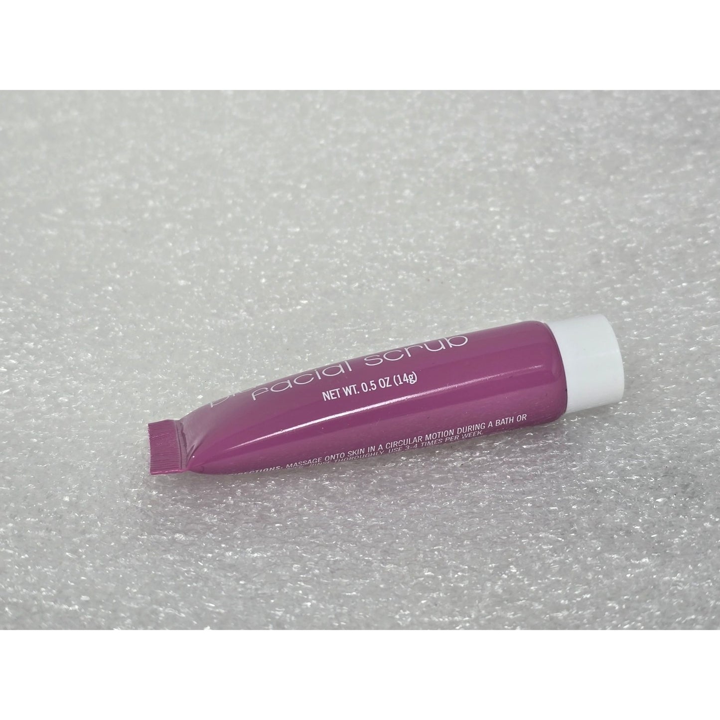 Trader Joes Blueberry & Açaí Facial Scrub 0.5 Oz Tube Travel Size Exfoliant