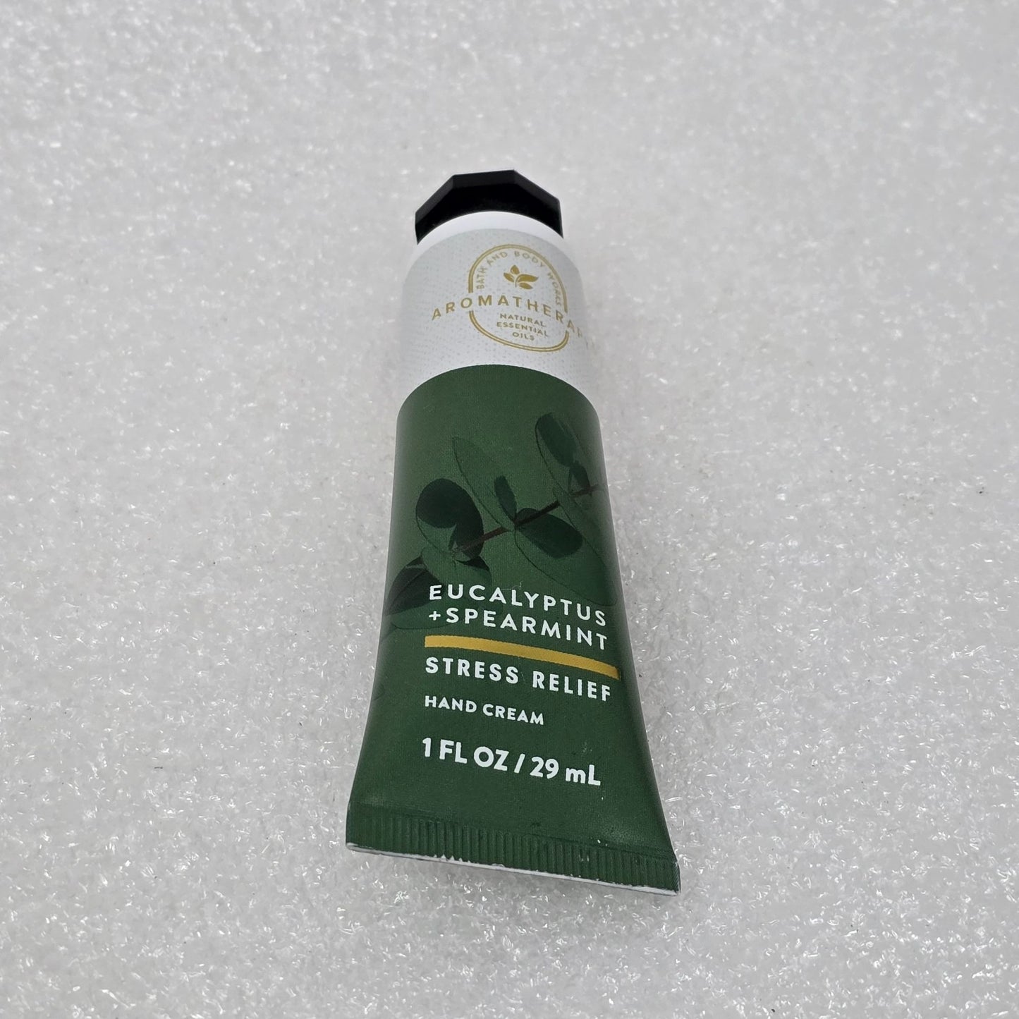 Bath & Body Works Aromatherapy Eucalyptus Spearmint Stress Relief Hand Cream 1oz