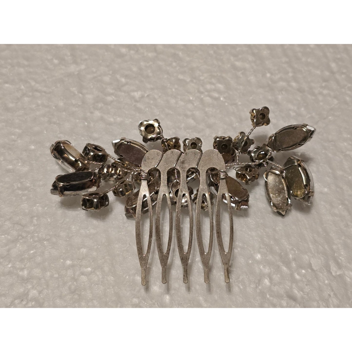 Crystal Rhinestone Hair Comb Clip Bridal Accessory Silver Tone Elegant Design