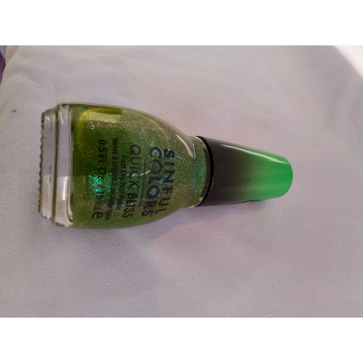 Sinful Colors Quick Bliss Nail Polish Bite 2670 Green Shimmer 0.5 Fl Oz