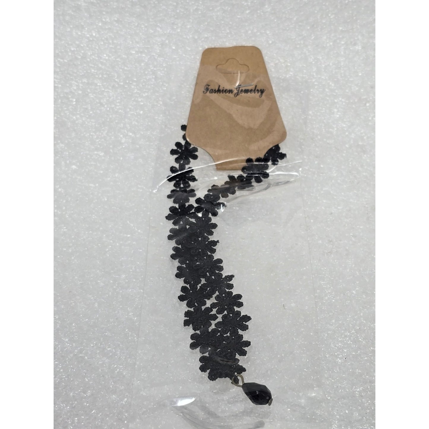 Fashion Jewelry Black Floral Lace Choker Necklace With Teardrop Pendant