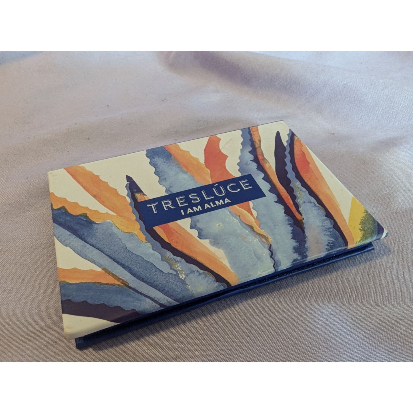 Tresluce I Am Alma Eyeshadow Palette With 6 Rich Matte & Shimmer Shades Vegan