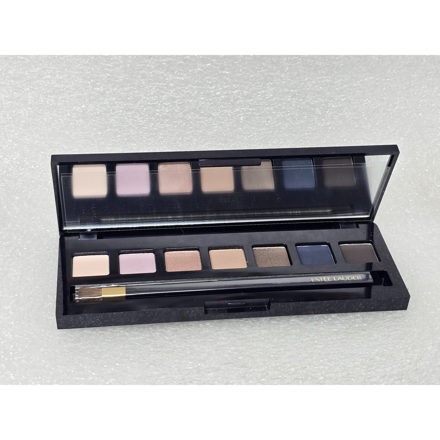 Estée Lauder Pure Color Envy Sculpting Eyeshadow Palette 7 Shades With Brush