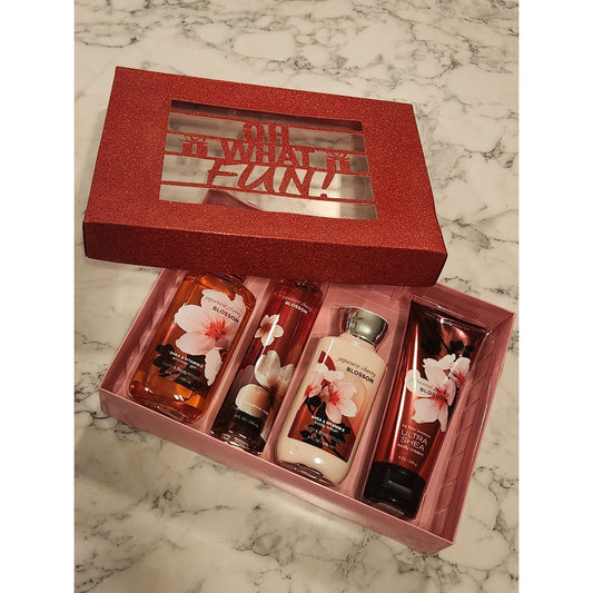 Bath & Body Works Japanese Cherry Blossom Gift Set