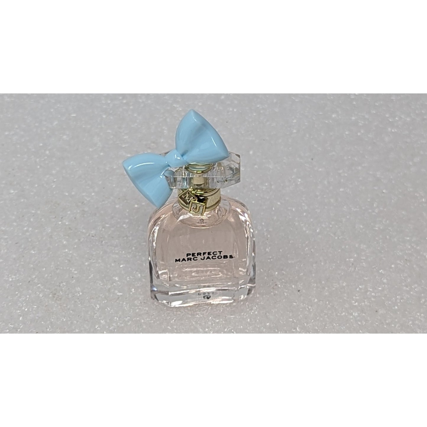 Marc Jacobs Perfect .16 Oz Mini Eau De Parfum Perfume