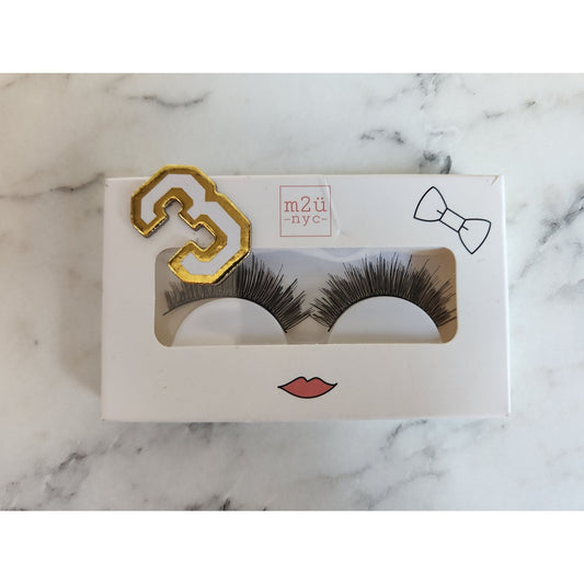 M2Ü NYC False Eyelashes With Glue Cruelty-Free Lightweight Natural-Looking Glam