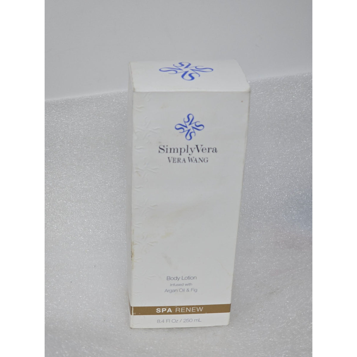 Simply Vera Vera Wang Spa Renew Body Lotion Argan Oil & Fig 8.4 Fl Oz / 250 mL