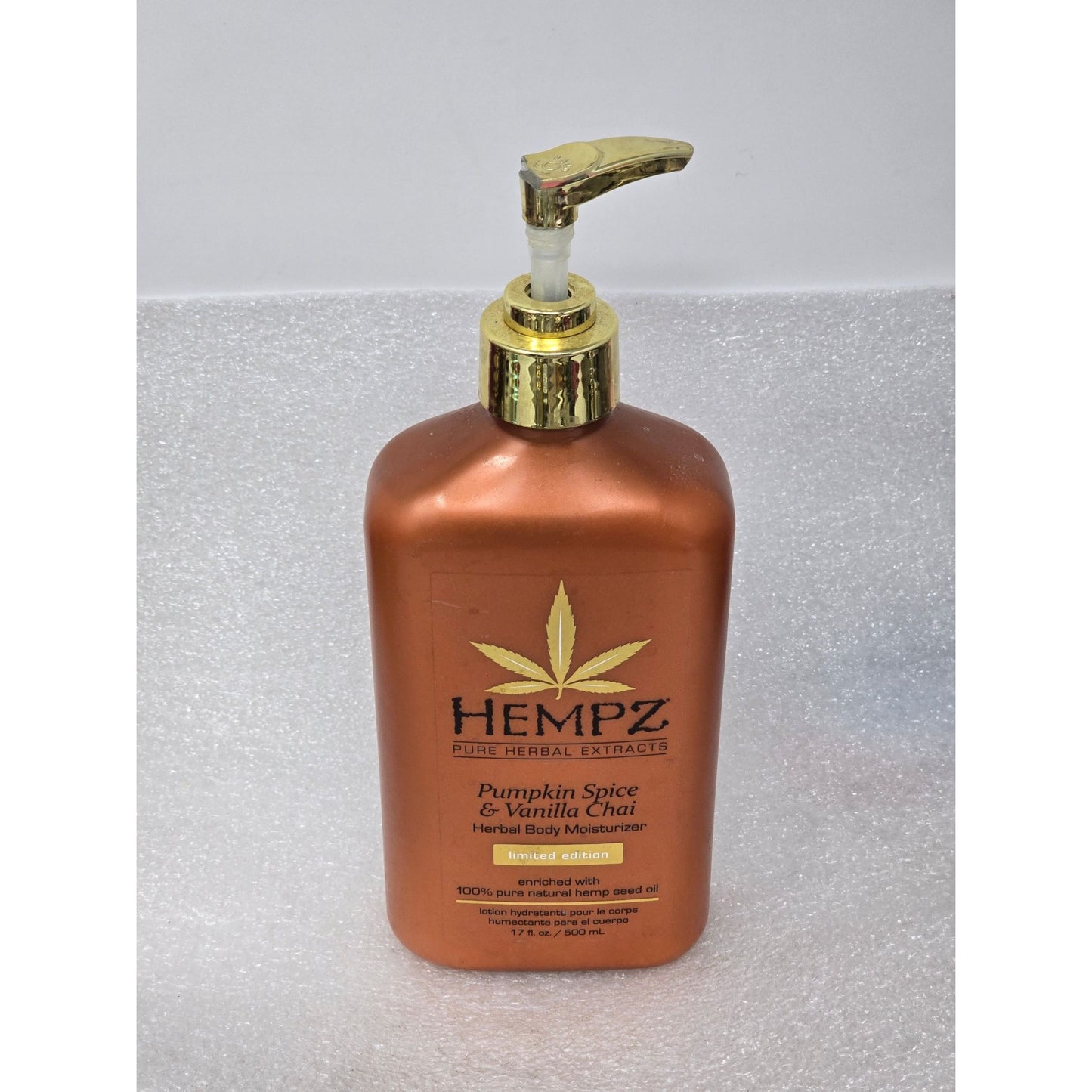 Hempz Pumpkin Spice & Vanilla Chai Herbal Body Moisturizer 17oz Limited Edition