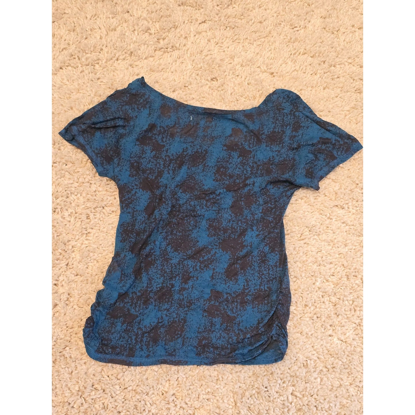 Maurices Women's Medium Blue Black Abstract Print Short Sleeve Tunic Top Ruched