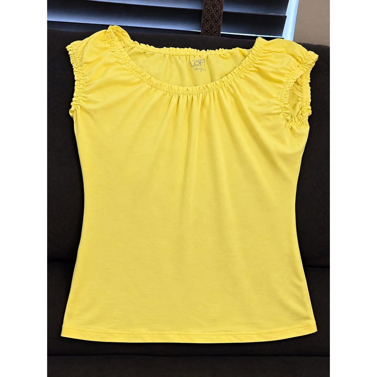 Ann Taylor LOFT Yellow Ruffle Sleeve Top Women's M Cotton Stretch Scoop Neck