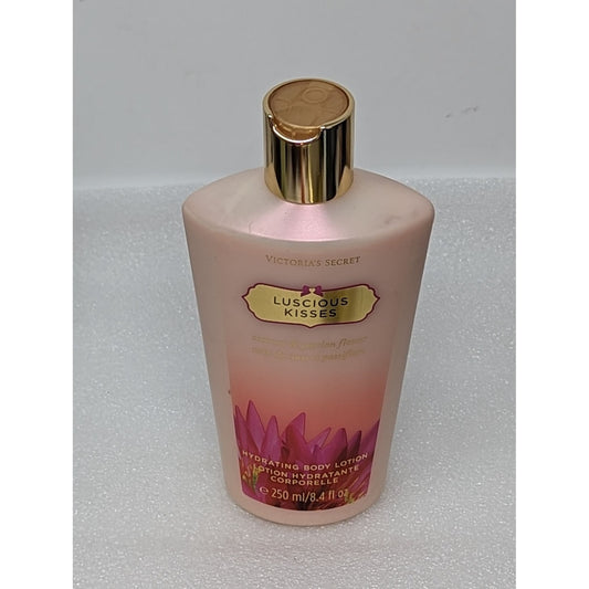 Victoria's Secret Luscious Kisses Hydrating Body Lotion 250 ml / 8.4 oz