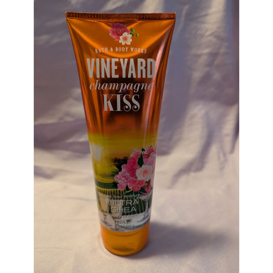Bath & Body Works Vineyard Champagne Kiss Body Cream 8 Oz Ultra Shea