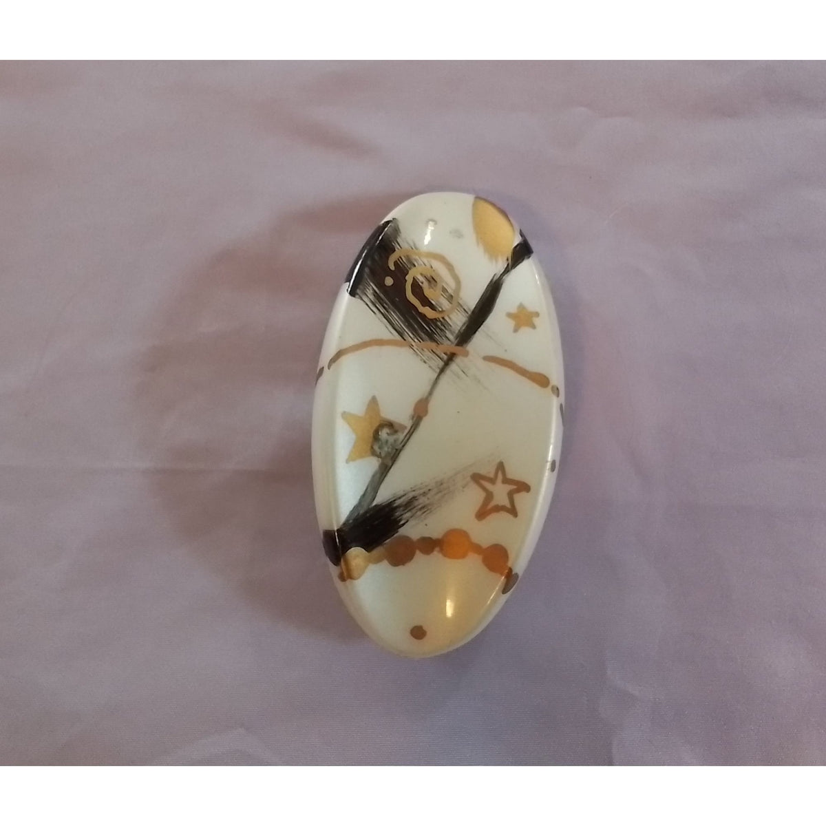 Vintage Oval Hair Clip With Star Pattern & Metal Barrette Closure