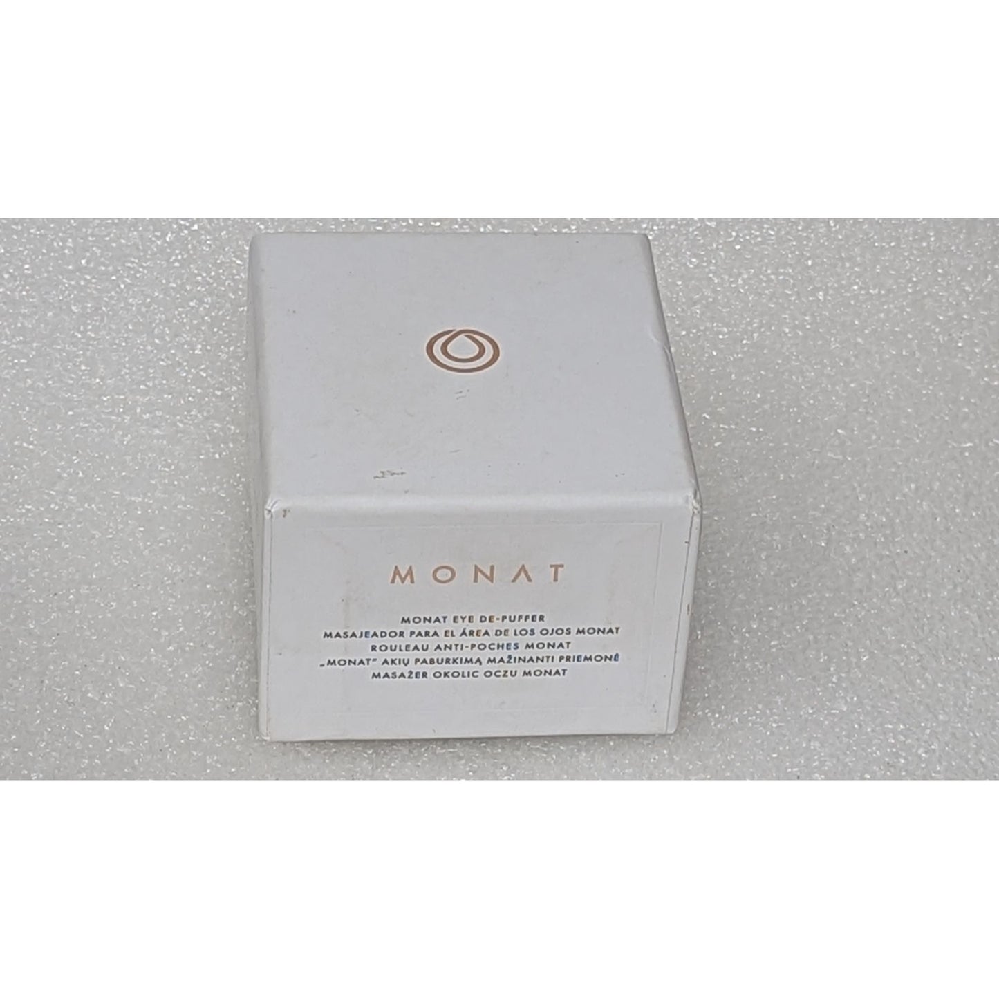 Monat Eye De-Puffer