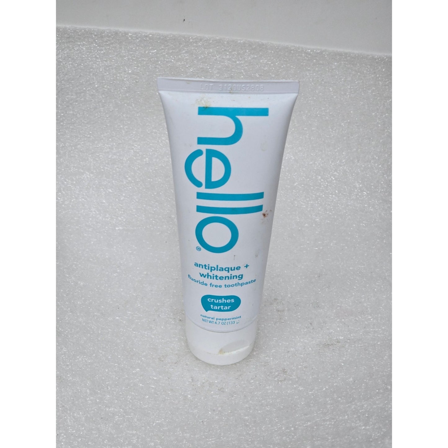 Hello Antiplaque + Whitening Fluoride-Free Toothpaste Natural Peppermint Flavor