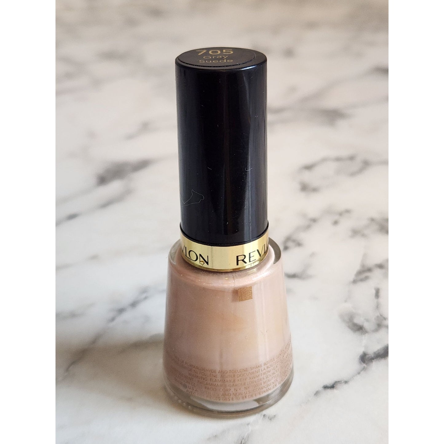 Revlon Nail Enamel Gray Suede 705 Neutral Beige Long-Wear Chip-Resistant Polish