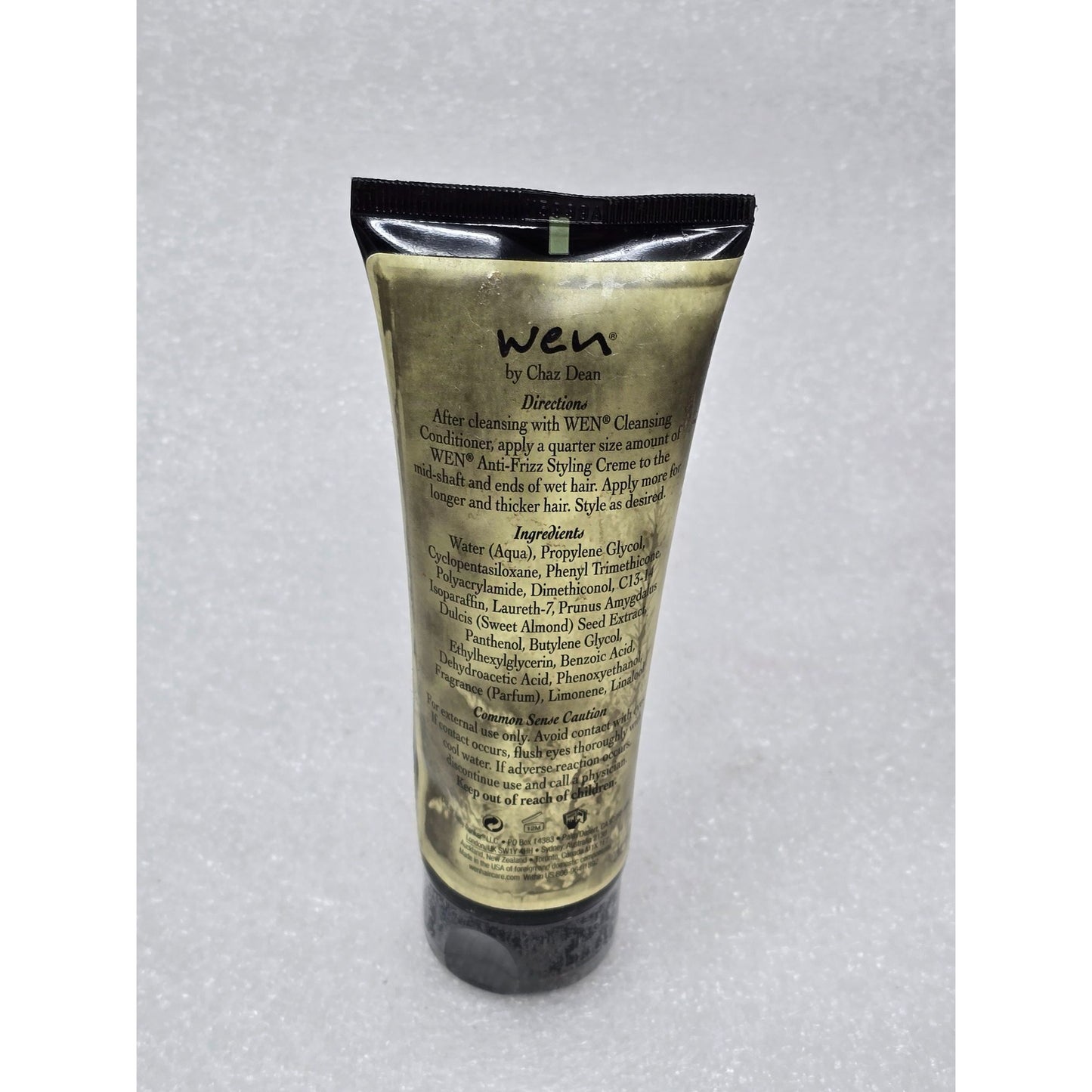 WEN By Chaz Dean Sweet Almond Mint Anti-Frizz Styling Creme 4 oz
