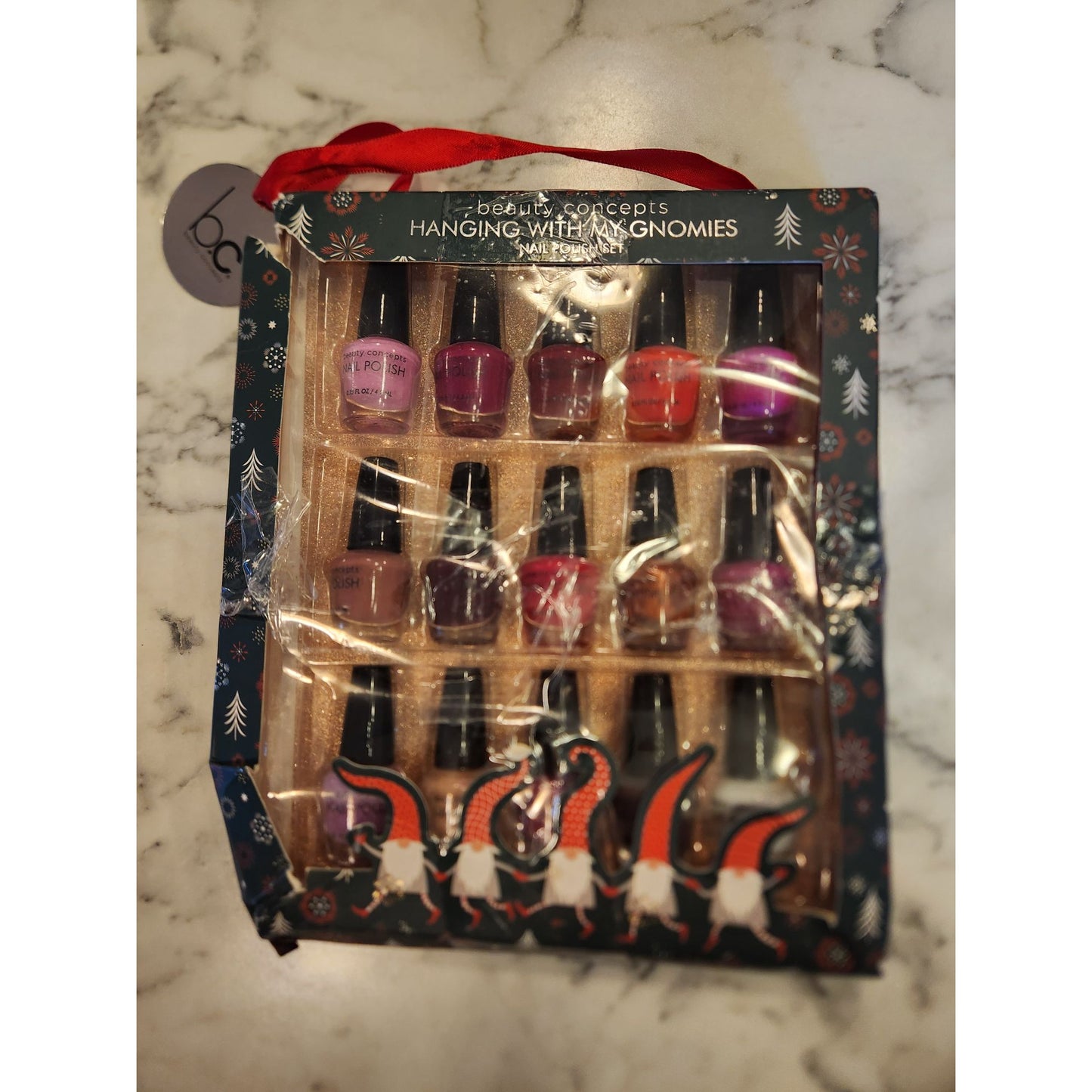 Beauty Concepts Hanging With My Gnomies Nail Polish Set 15-Piece Multicolor Holiday Themed Gift Box Nail Care Collection