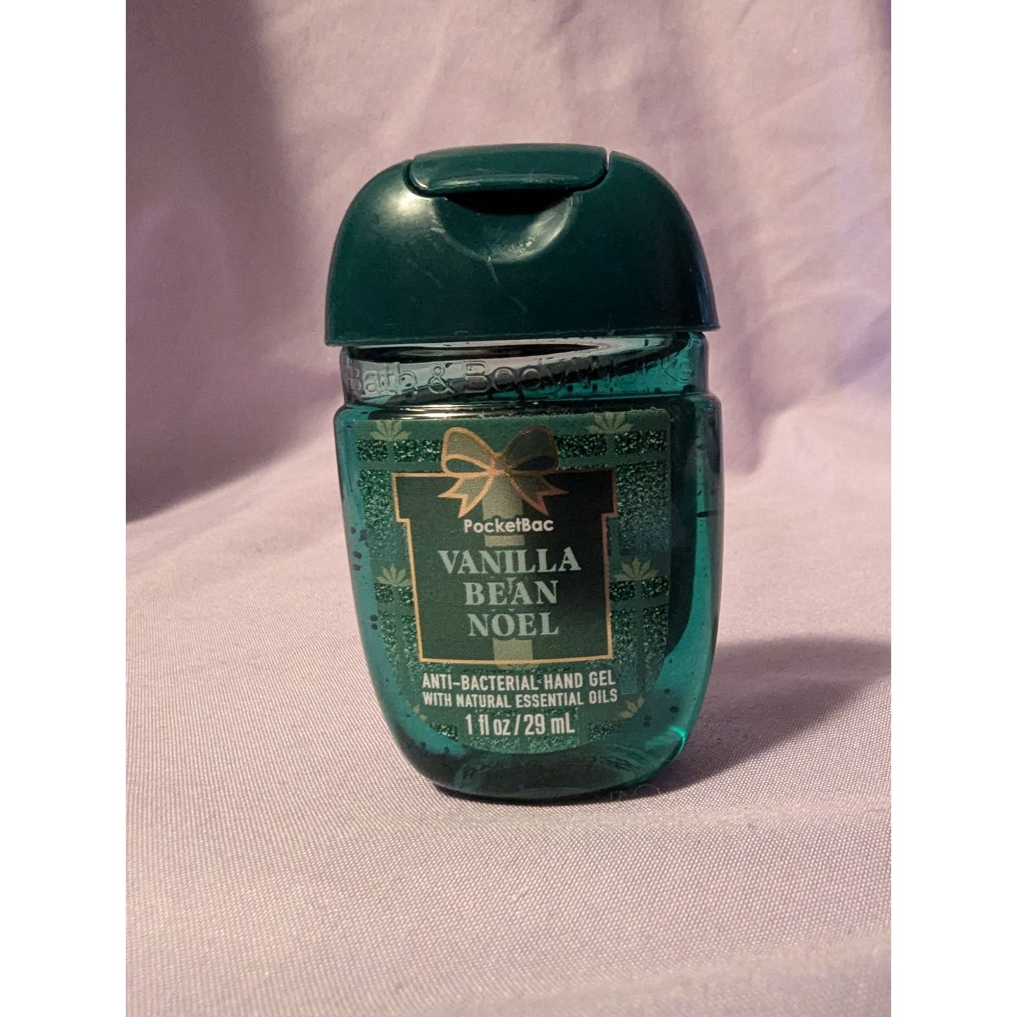 Bath & Body Works Vanilla Bean Noel PocketBac Hand Sanitizer Gel 1 Fl Oz