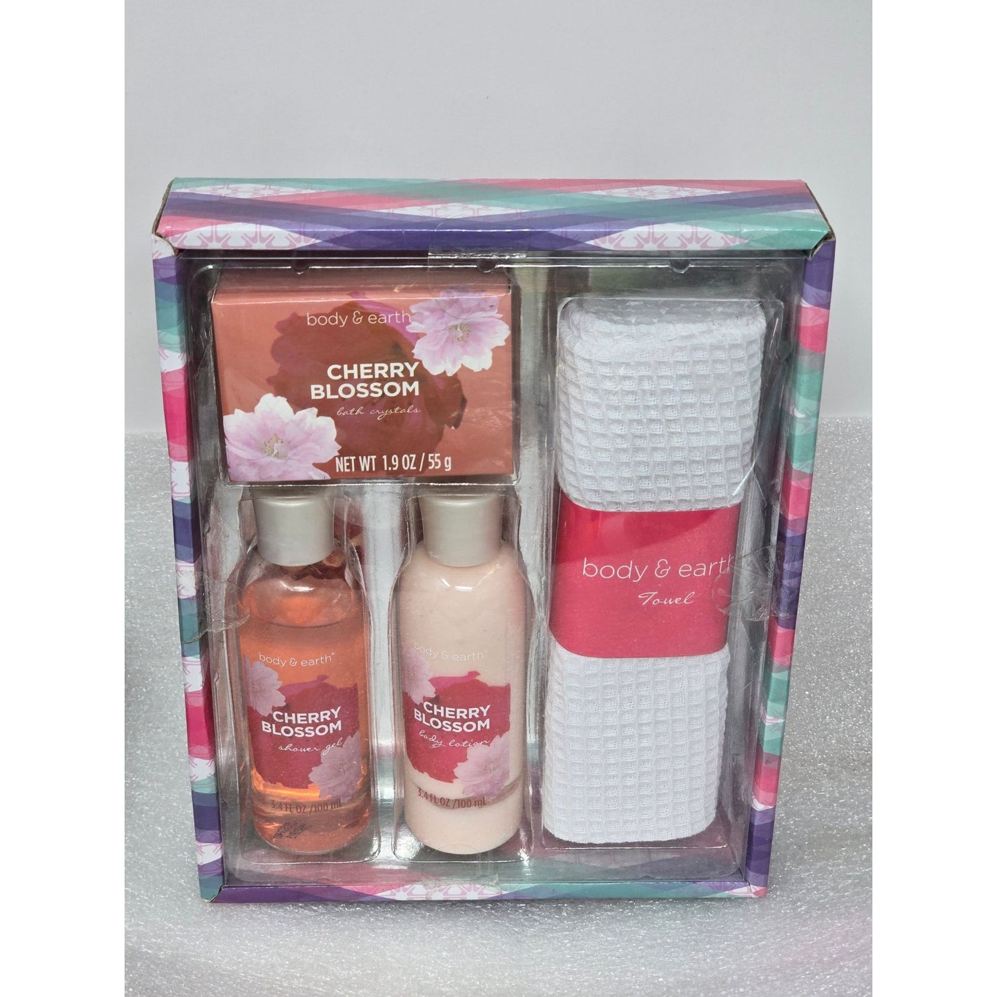 Body & Earth Cherry Blossom Spa Gift Set Shower Gel Lotion Bath Crystals & Towel