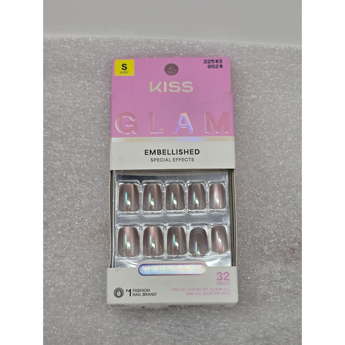 Kiss Glam Embellished Press-On Nails Short Length Iridescent Finish 32 Nails