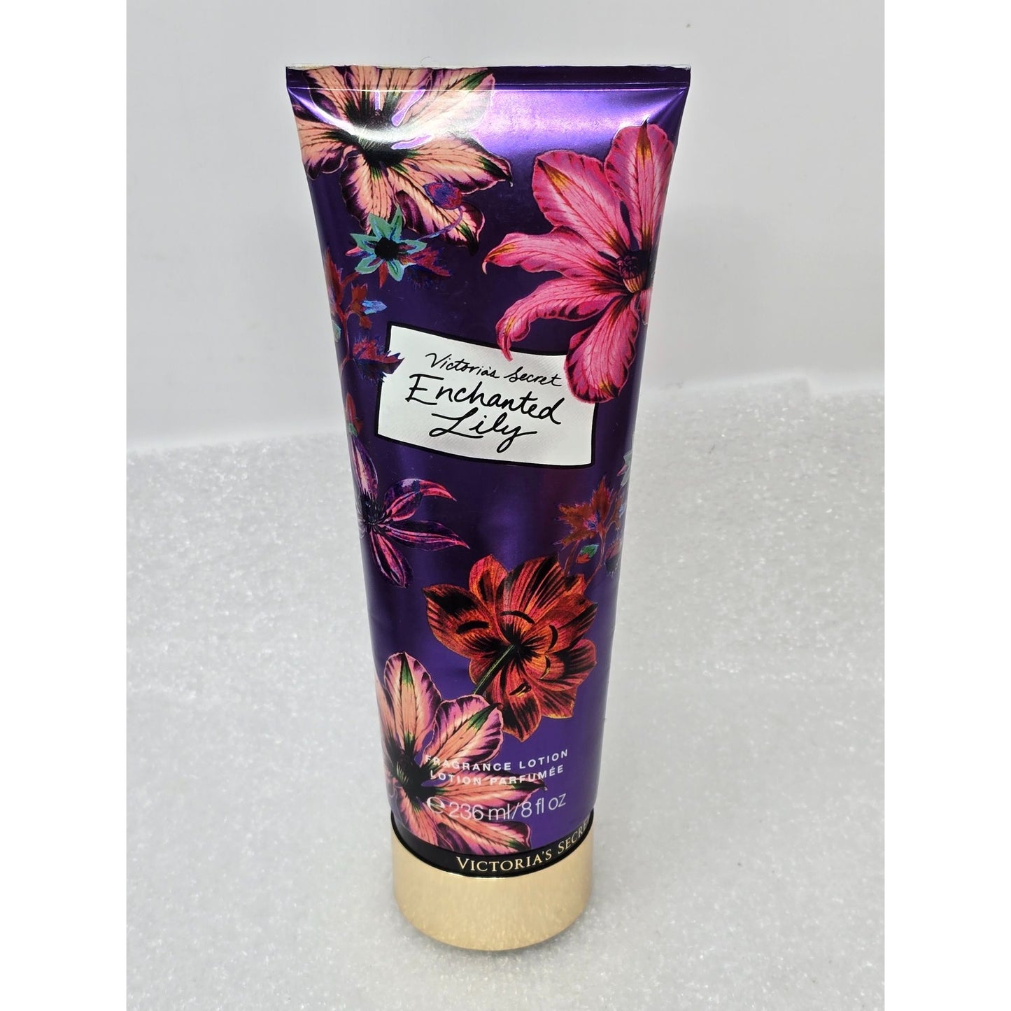 Victoria's Secret Enchanted Lily Fragrance Lotion 236ml / 8 Fl Oz